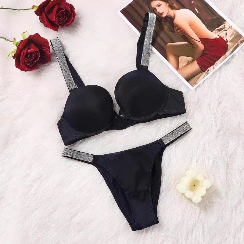 Ensemble soutien-gorge et string Push Up à bretelles tendance, Lingerie en strass, soutien-gorge confortable, sous-vêtements froncés réglables, vente en gros